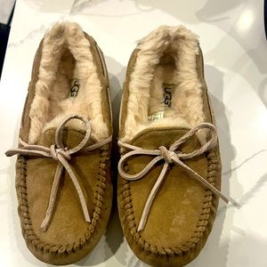 Ugg loafers. Only used 2 times